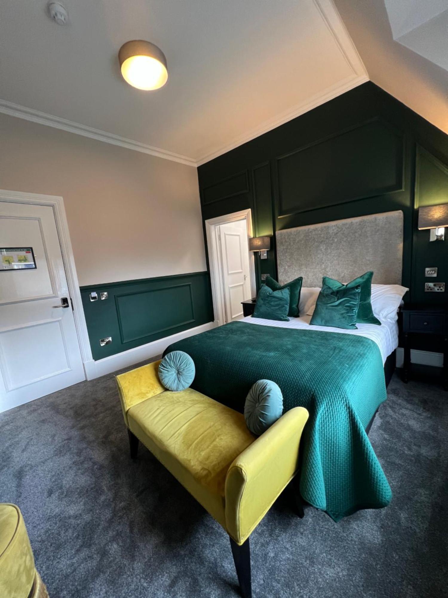 Chapel Cross Guesthouse Roslin Eksteriør bilde