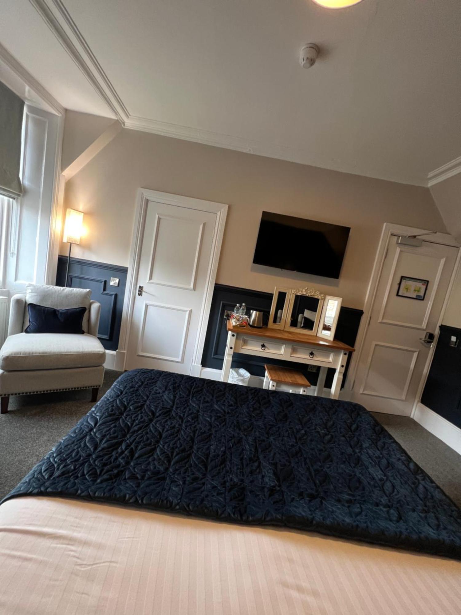Chapel Cross Guesthouse Roslin Eksteriør bilde